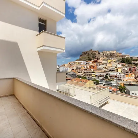 Apartamento Con Vista Mare, Terrazza, Aria Condizionata *