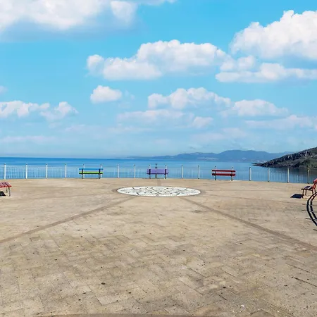 Con Vista Mare, Terrazza, Aria Condizionata カステルサルド