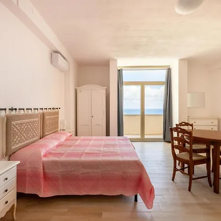 アパート Con Vista Mare, Terrazza, Aria Condizionata *